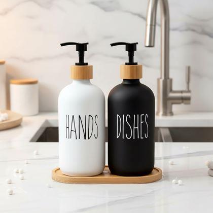 Obrazek z Zestaw dozowników z pompką na mydło i płyn do naczyń na tacy