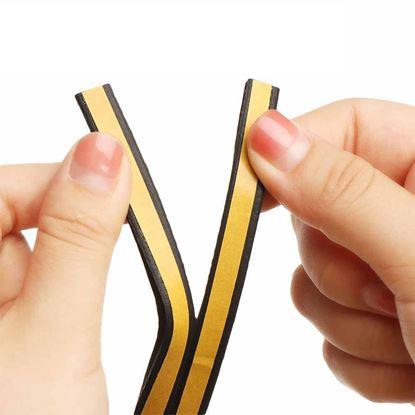 Obraz Samoprzylepna uszczelka do okien i drzwi 2,5 m