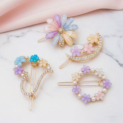 Obraz Kwiatowe spinki do włosów z kamieniami 4 szt.