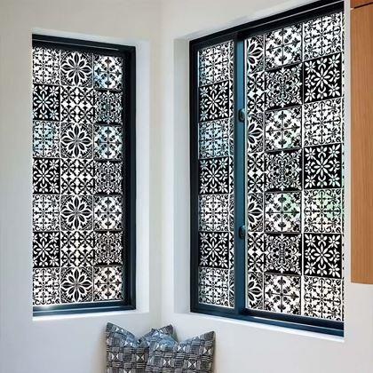 Obrazek z Dekoracyjna folia na okno - vintage mozaika