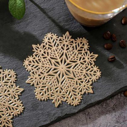 Obrazek z Podkładka w kształcie płatka śniegu  -  złota