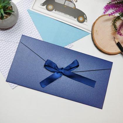 Obrazek z Koperta prezentowa z wstążką -  niebieska