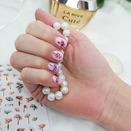 Obrazek z Zestaw naklejek na paznokcie - 79 szt. kwiatów łąkowych