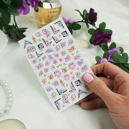 Obrazek z Zestaw naklejek na paznokcie - 71 szt. kwiatów