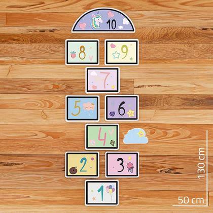 Obrazek z Naklejki podłogowe - klasy do skakania