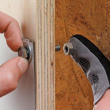 Obrazek z Magnetyczna nakładka na palec ułatwiająca montaż