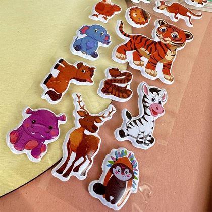 Obrazek z Wypukłe naklejki ze zwierzątkami  -  tygrysek i przyjaciele