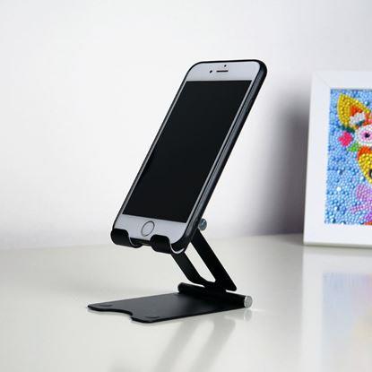 Obraz Metalowy uchwyt na telefon