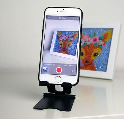 Obrazek z Metalowy uchwyt na telefon - czarny