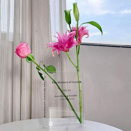 Obrazek z Wazon w kształcie książki