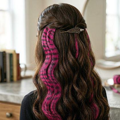 Obrazek z Kolorowy pasemko clip in 45 cm, ogon szopa -  różowy