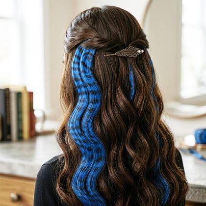 Obrazek z Kolorowy pasemko clip in 45 cm, ogon szopa -  niebieski