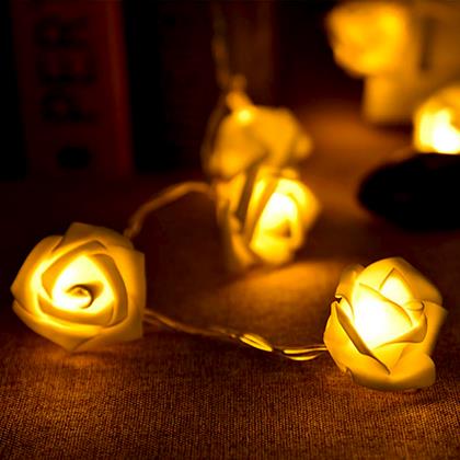 Obrazek z LED łańcuch świetlny na baterie z różami – 20 kwiatów
