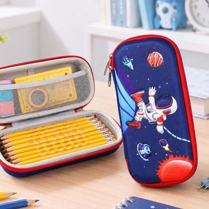 Obrazek z Piórnik szkolny  -  astronauta