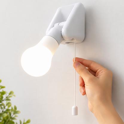 Obraz Ścienna lampka LED do łóżka z wyłącznikiem na sznurek