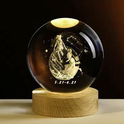 Obrazek z Świecąca kula LED znak zodiaku  -  Bliźnięta