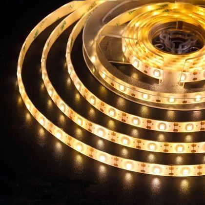 Obrazek z Taśma LED słoneczna 5 m  -  ciepła biel